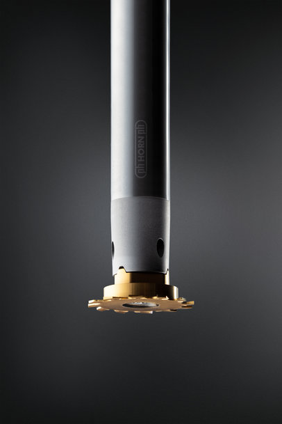 Slot milling of narrow grooves